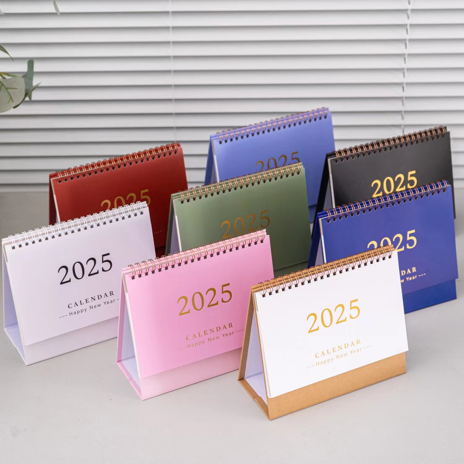 2025 Desktop Calendar