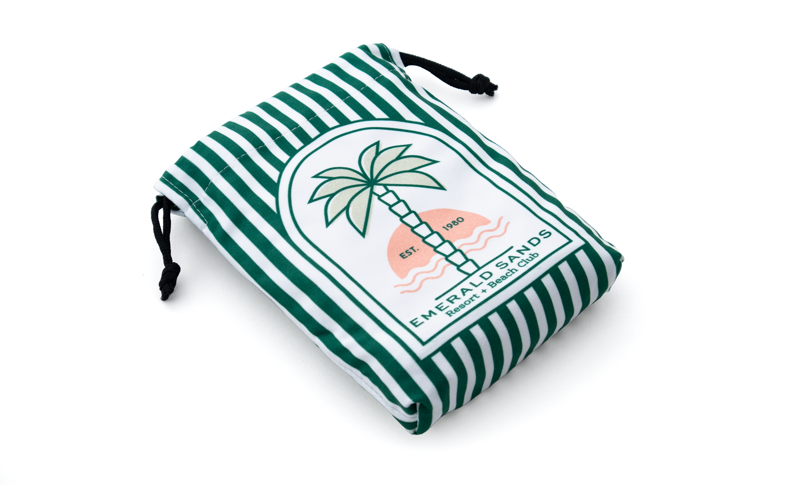 Sand-Free Towels 3