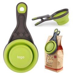 Collapsible Pet Scoop