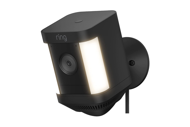Ring Spotlight Cam Plus Plug-In - Black 3