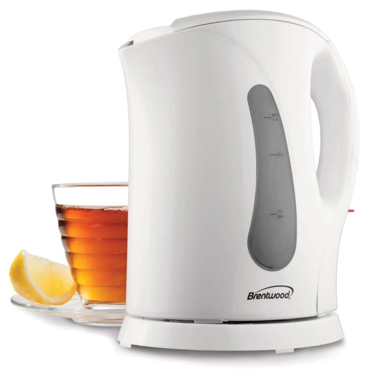 Electric Plastic Kettles 1QT 3