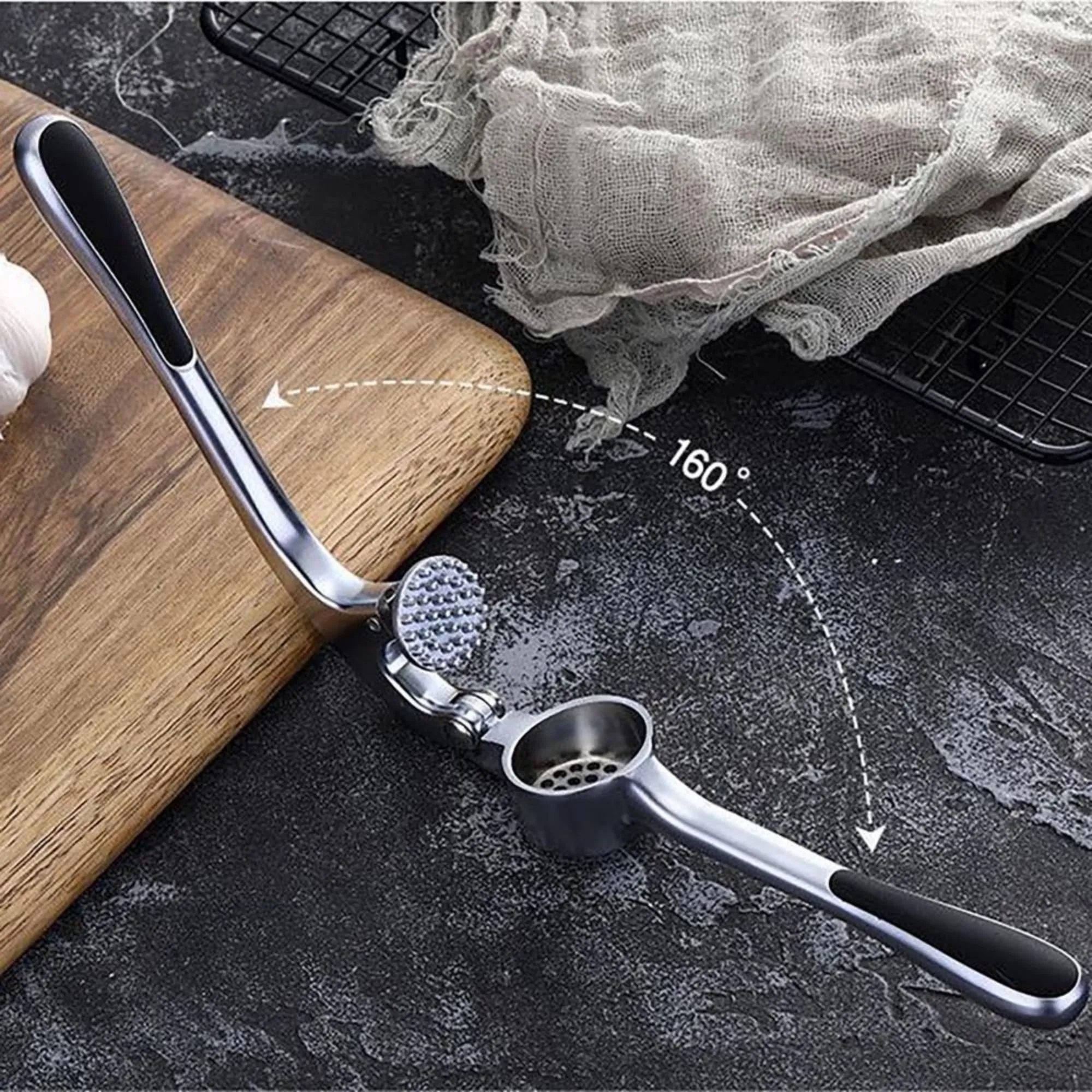 Zinc Alloy Garlic Press With Long-Handled 9