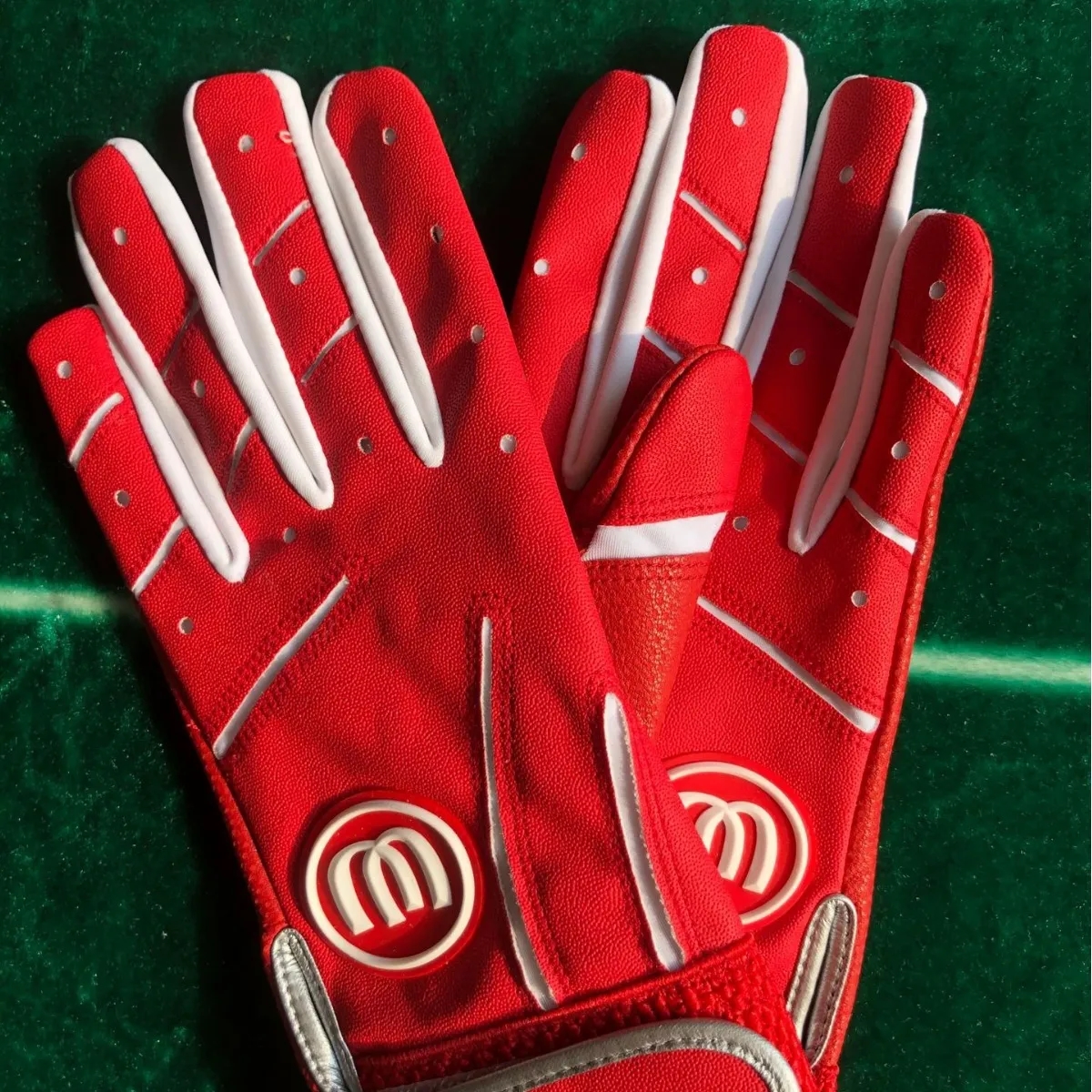 Anti-slip sheepskin baseball glove 2