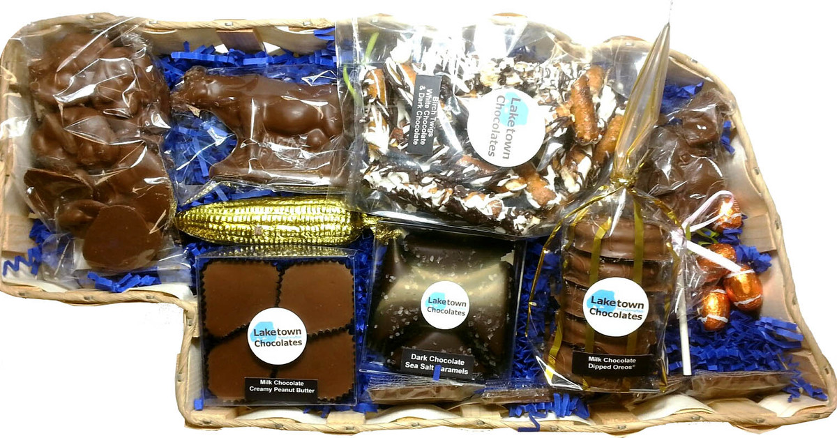 Nebraska State Shaped Large Wooden Gift Basket NESTATELGE BigPromotions