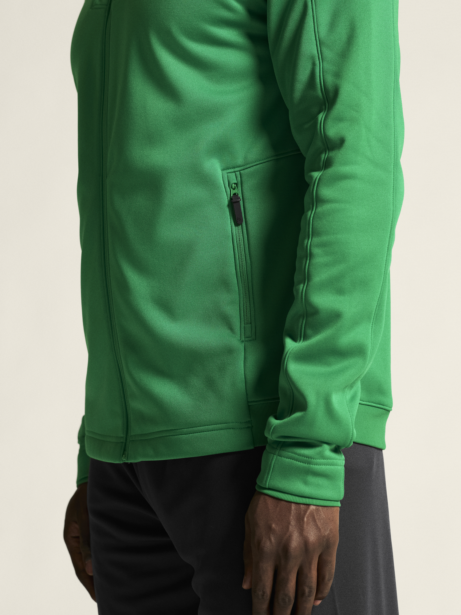EVOLVE 2.0 BRUSHED HOOD JKT M 117