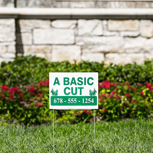 Custom 9 x 12 in Yard Signs for bulk branded distribution