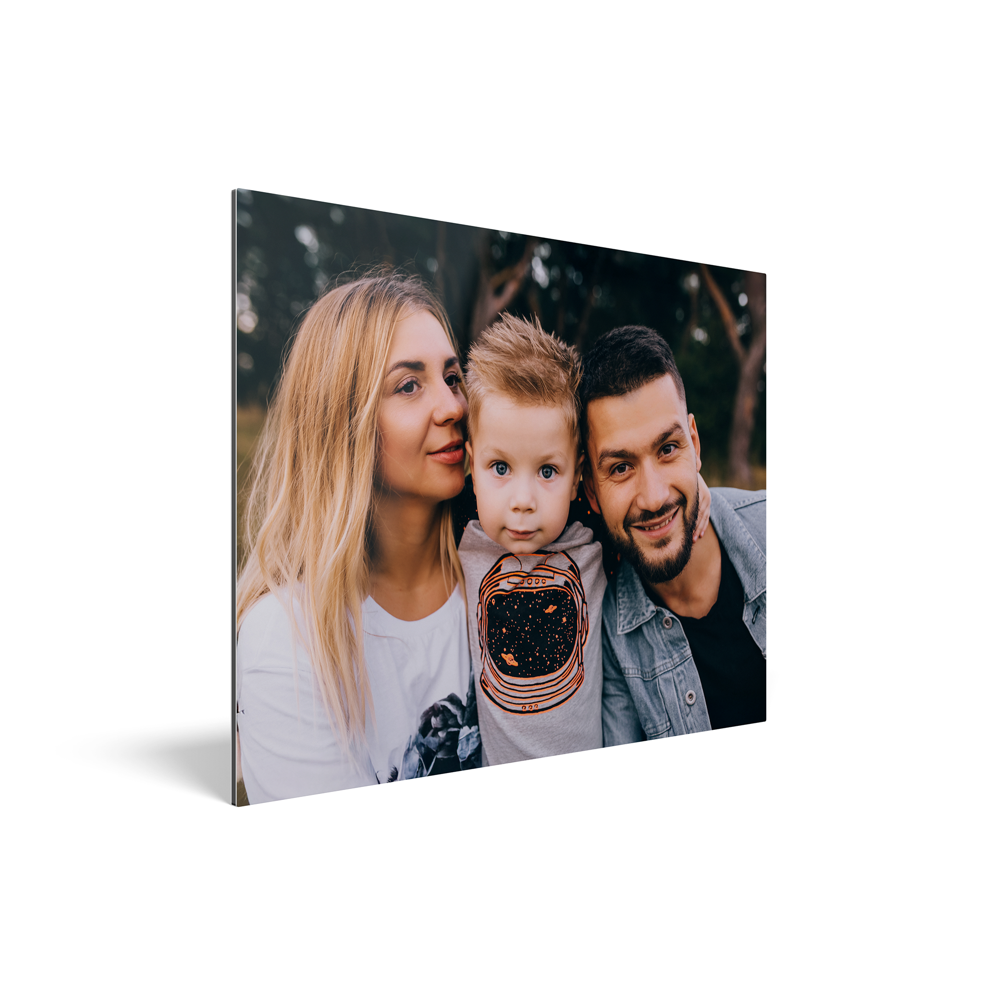 Personalized Metal Prints – Vibrant Direct-to-Metal Wall Décor for Corporate & Events