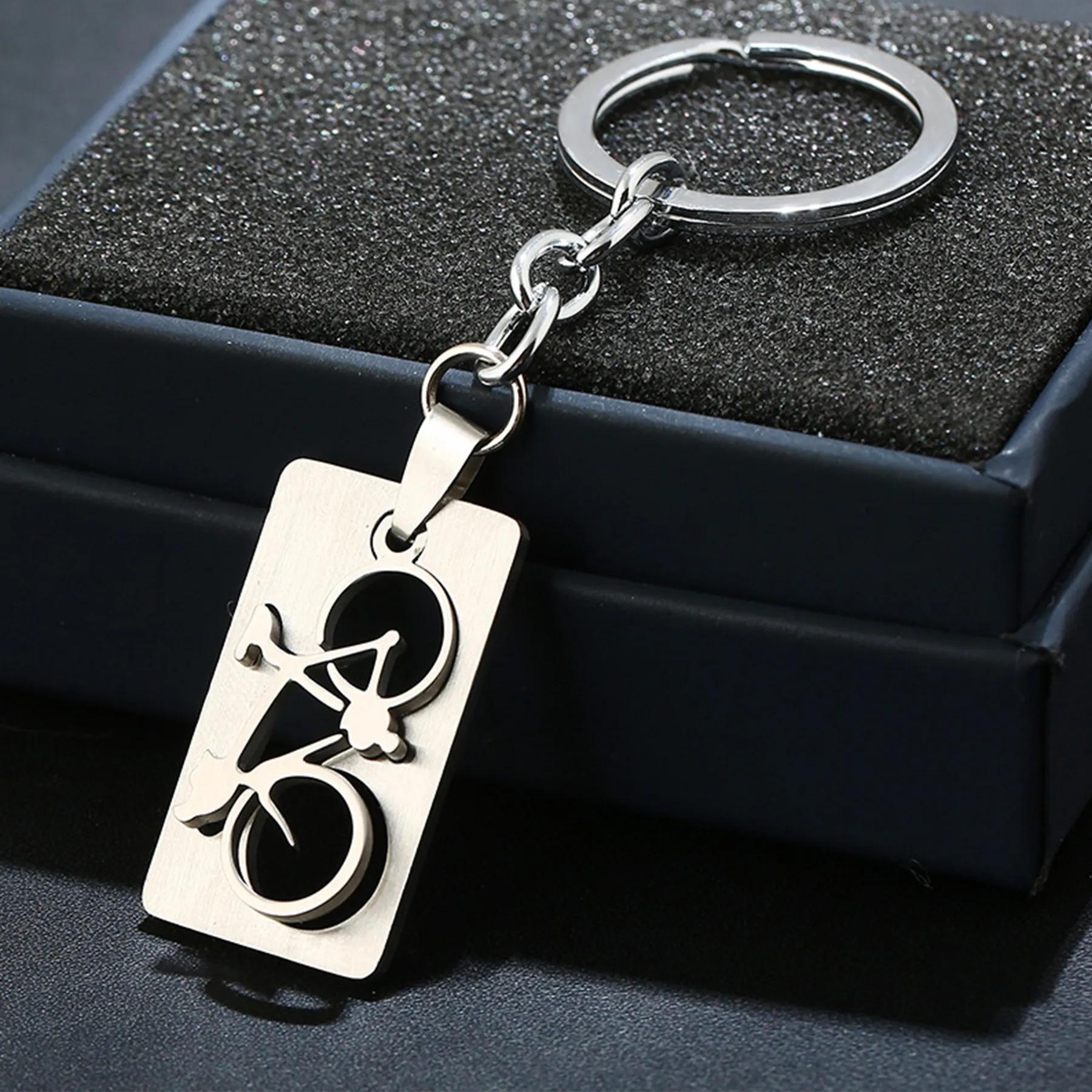 Stainless Steel Gecko Bicycle Keychain 10